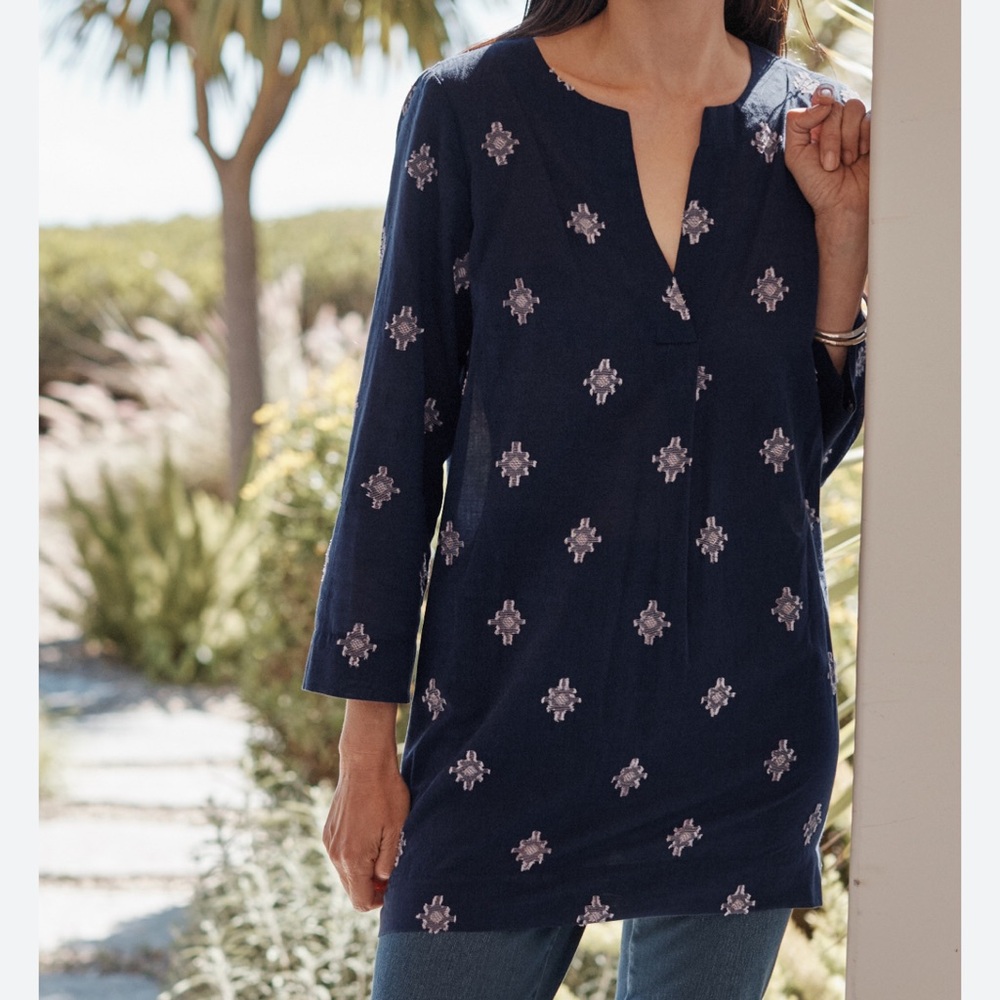 J. Jill Navy Tunic with Light Gray Embroidered Medallions